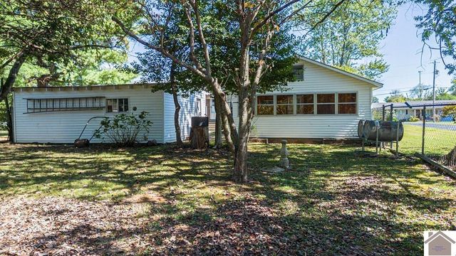 133 Frankfort Avenue, Paducah, KY 42001