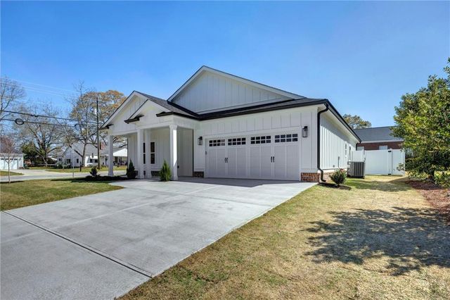 5186 Hartsook Drive, Covington, GA 30014