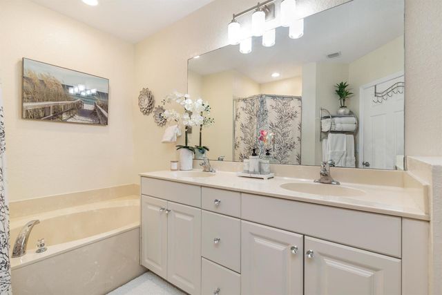 3725 Oleander Terrace, Riviera Beach, FL 33404