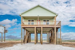 193 Powderhorn Lane, Port Lavaca, TX 77979