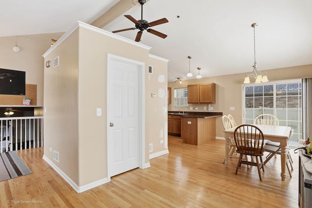 14852 Park Avenue, Oak Forest, IL 60452