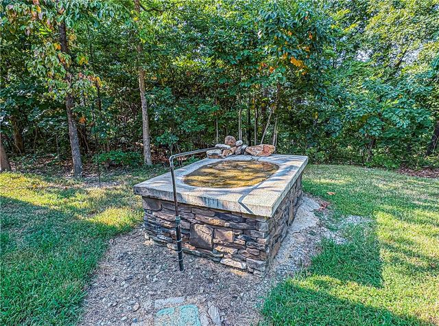 418 Dogwood Ridge, Yellville, AR 72687