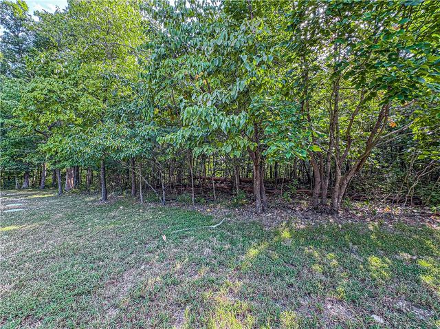 418 Dogwood Ridge, Yellville, AR 72687