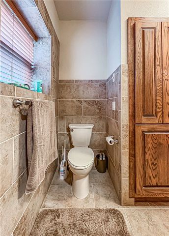 418 Dogwood Ridge, Yellville, AR 72687