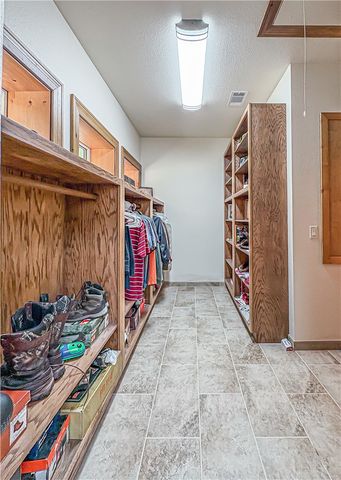 418 Dogwood Ridge, Yellville, AR 72687