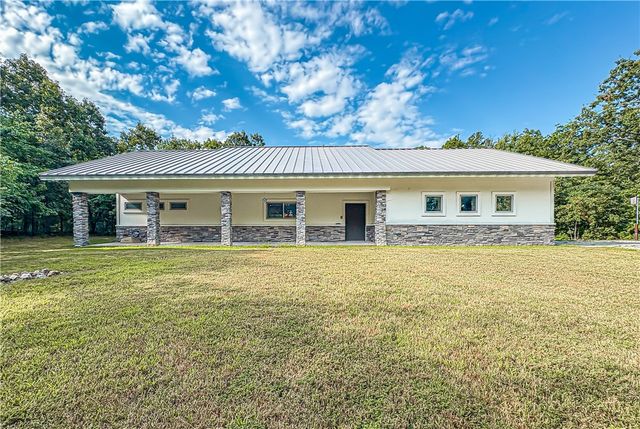 418 Dogwood Ridge, Yellville, AR 72687