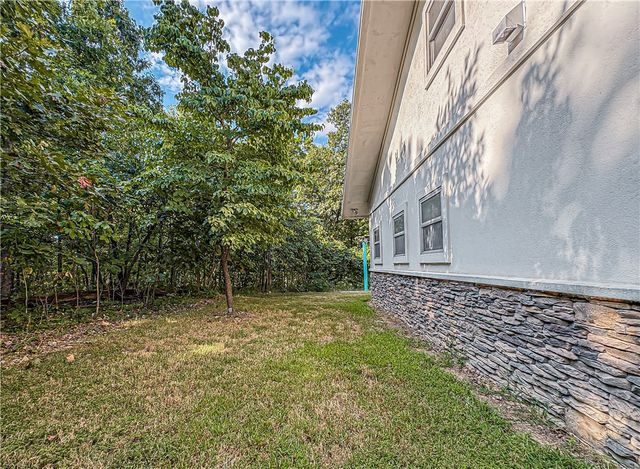 418 Dogwood Ridge, Yellville, AR 72687