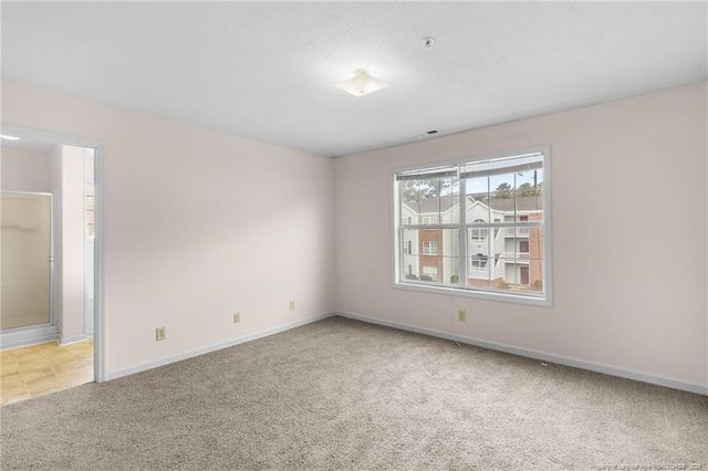 250 Waterdown Drive 12, Fayetteville, NC 28314