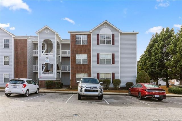 250 Waterdown Drive 12, Fayetteville, NC 28314