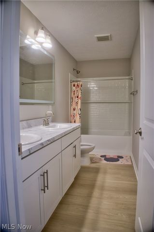 3367 Ponderosa, Green, OH 44685