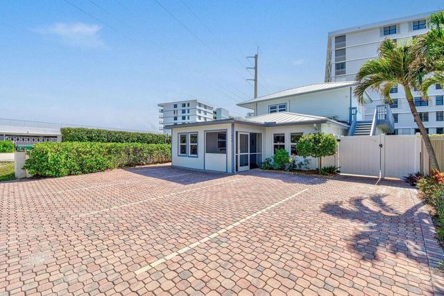 444 ZEPHYR Way, Juno Beach, FL 33408