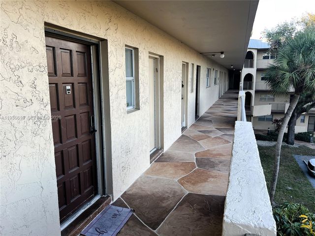 6301 N Falls Cir Drive 313, Lauderhill, FL 33319