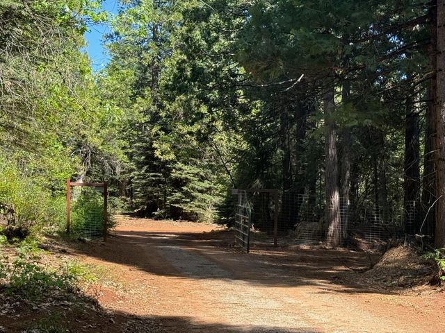 14940 Chalk Bluff Rd, Nevada City, CA 95959