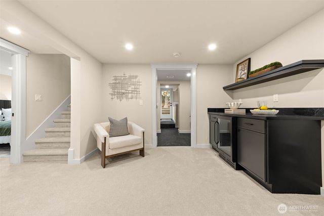 7536 13th Avenue NW, Seattle, WA 98117