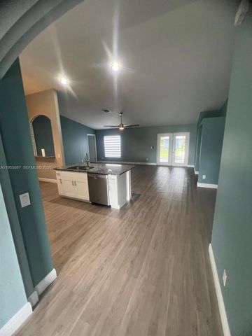 1305 SW 22pl, Cape Coral, FL 33991