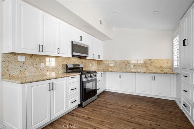 11243 Paso Robles Avenue, Granada Hills, CA 91344