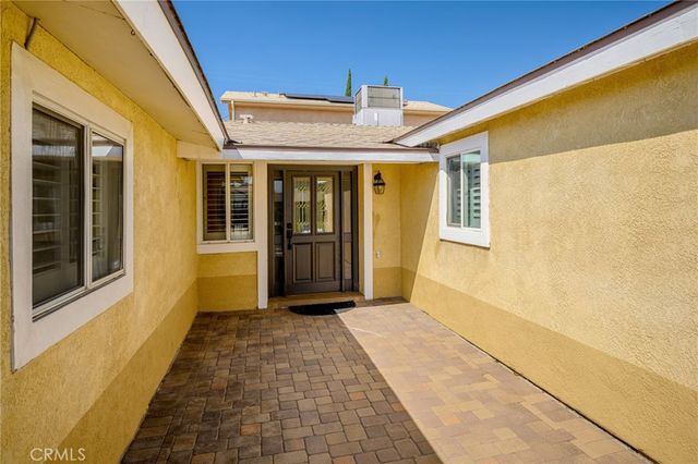 11243 Paso Robles Avenue, Granada Hills, CA 91344
