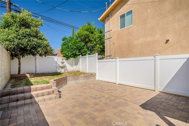 11243 Paso Robles Avenue, Granada Hills, CA 91344