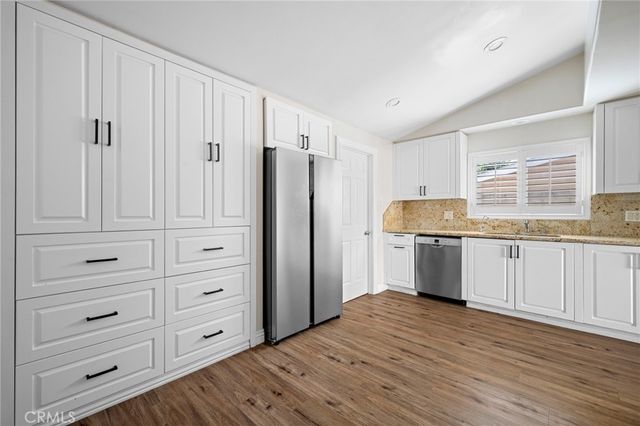 11243 Paso Robles Avenue, Granada Hills, CA 91344