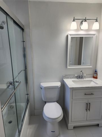 320 NW 4th Avenue 1, Deerfield Beach, FL 33441