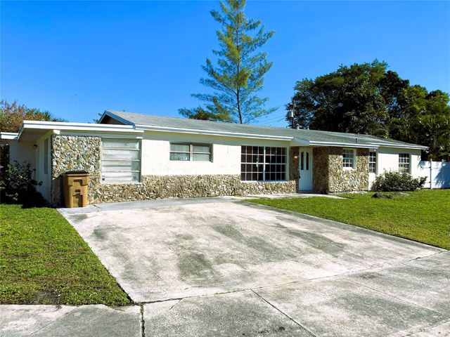 320 NW 4th Avenue 1, Deerfield Beach, FL 33441