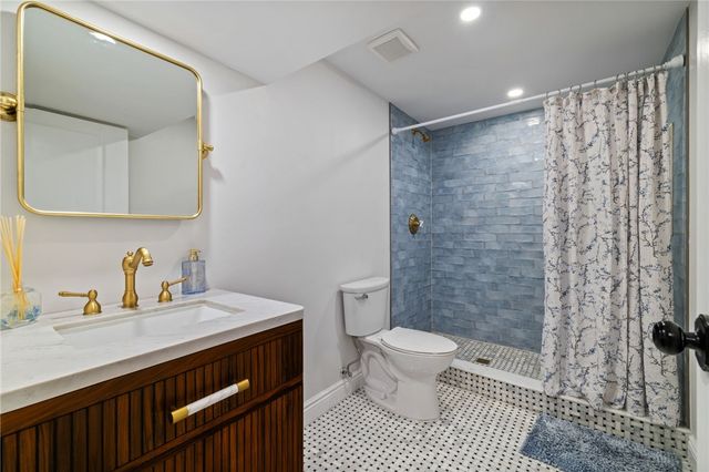 5451 Black Street, East Liberty, PA 15206