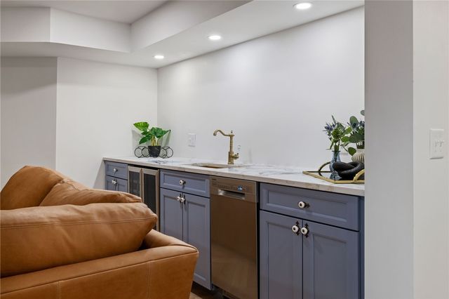 5451 Black Street, East Liberty, PA 15206