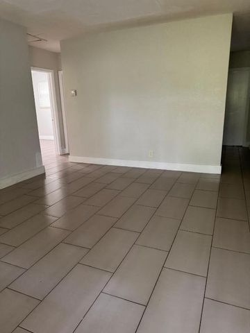 110 SW 7th Avenue 1a, Dania Beach, FL 33004