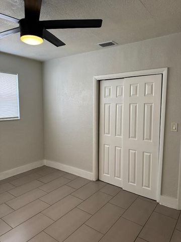 110 SW 7th Avenue 1a, Dania Beach, FL 33004