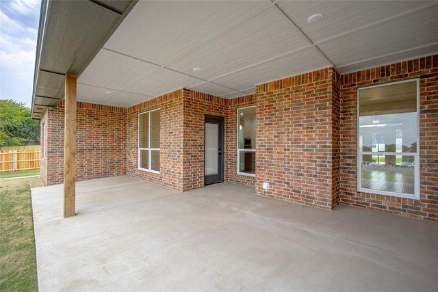 1429 Buckhorn Place, Tuttle, OK 73089