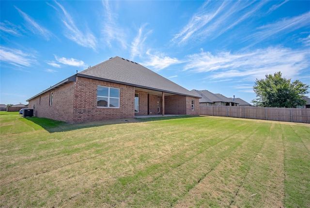 1429 Buckhorn Place, Tuttle, OK 73089