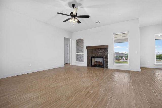 1429 Buckhorn Place, Tuttle, OK 73089