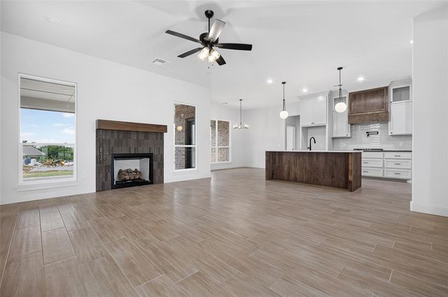 1429 Buckhorn Place, Tuttle, OK 73089