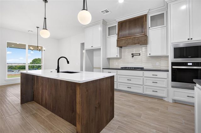 1429 Buckhorn Place, Tuttle, OK 73089