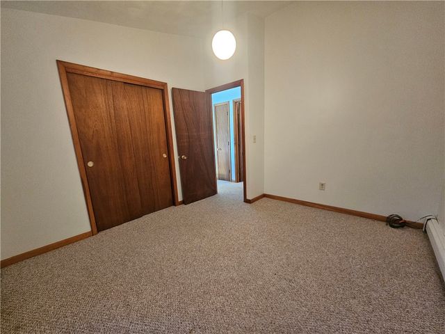 3 Lakeview Drive, Narragansett, RI 02882
