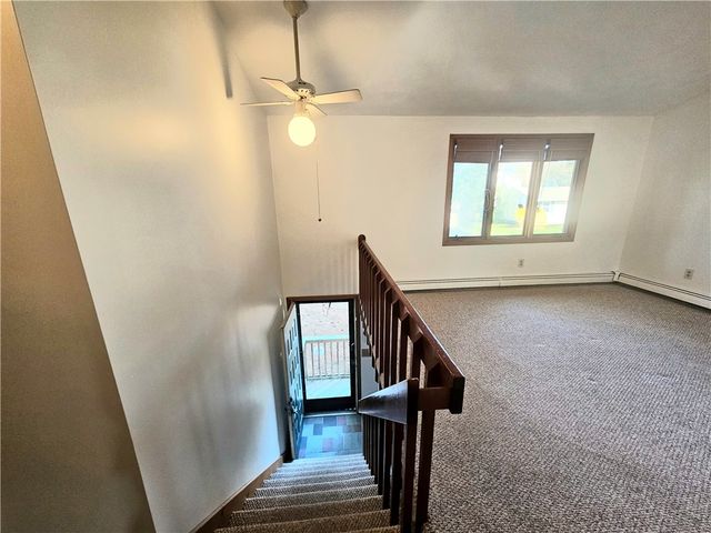 3 Lakeview Drive, Narragansett, RI 02882