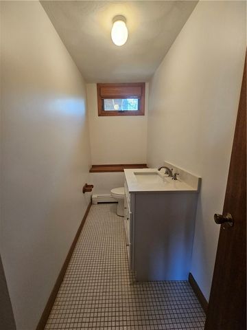 3 Lakeview Drive, Narragansett, RI 02882