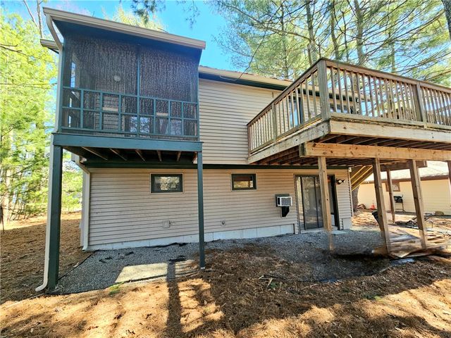 3 Lakeview Drive, Narragansett, RI 02882