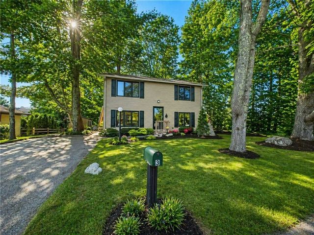 3 Lakeview Drive, Narragansett, RI 02882