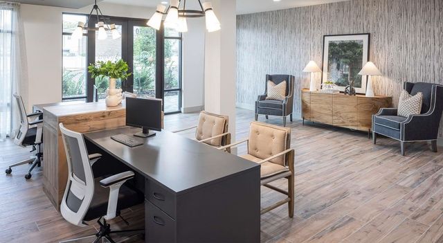 10800 Hammerly Boulevard 226, Houston, TX 77043