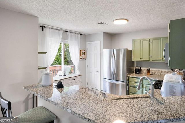 1750 Woodvine Court NW, Kennesaw, GA 30144
