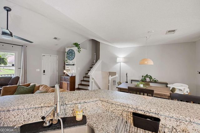 1750 Woodvine Court NW, Kennesaw, GA 30144