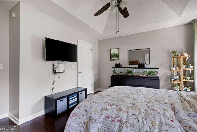 1750 Woodvine Court NW, Kennesaw, GA 30144