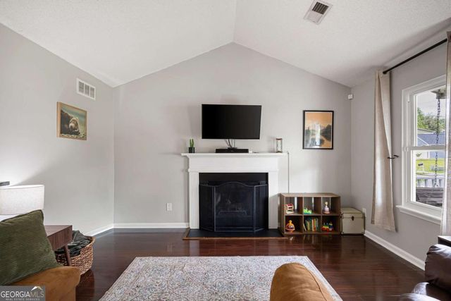 1750 Woodvine Court NW, Kennesaw, GA 30144