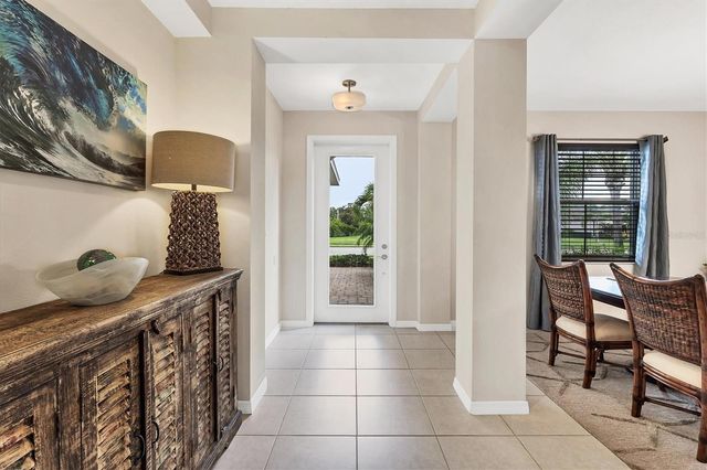 1038 BUTTERCUP GLEN, Bradenton, FL 34212