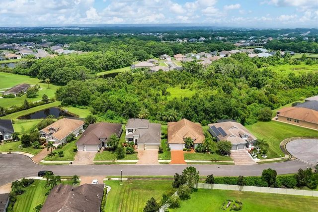 1038 BUTTERCUP GLEN, Bradenton, FL 34212