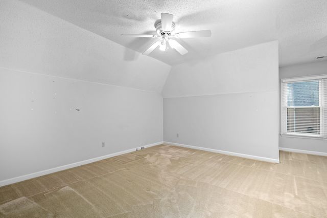 9175 WREN HILL DR, Lakeland, TN 38002