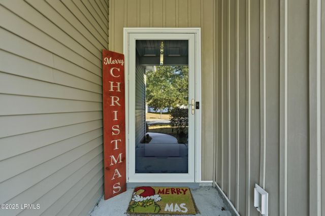 19 Brasstown Way, Beaufort, SC 29906