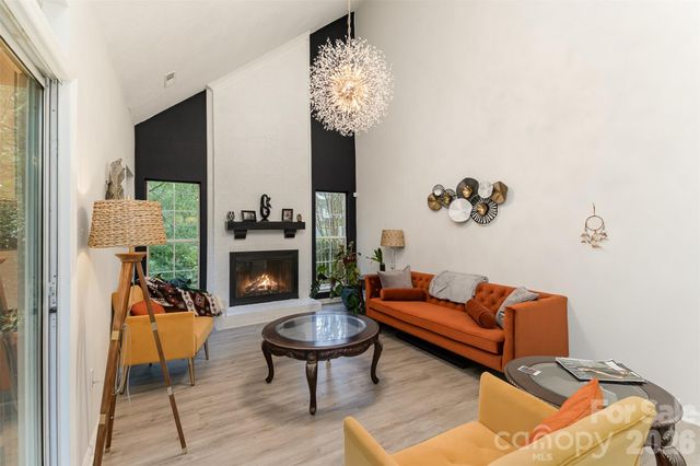 9804 Cooper Run Lane, Charlotte, NC 28269