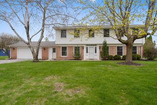 9445 Fairway DRIVE, Bayside, WI 53217